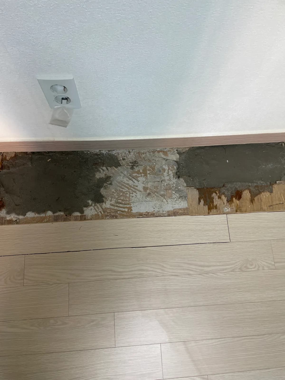 답십리동 창틀 누수 비용·보험 | 점검 전 준비사항 대표 사진